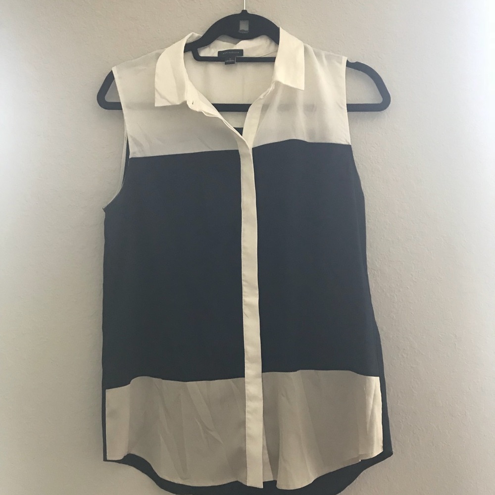 🌟🌟 Ann Taylor button down blouse